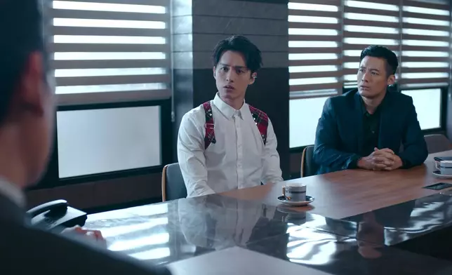 何廣沛首演渣男都好入型入格。