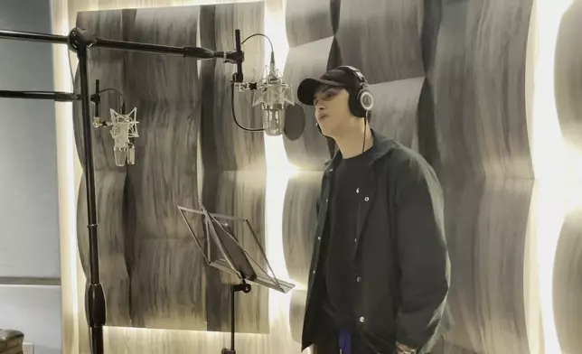 為咗令到大家更同步，廣沛同展驊唔單止事前特登約出嚟傾偈，展驊仲睇住廣沛錄歌去感受廣沛唱歌時嘅神韻，證明大家都好有心做好件事。