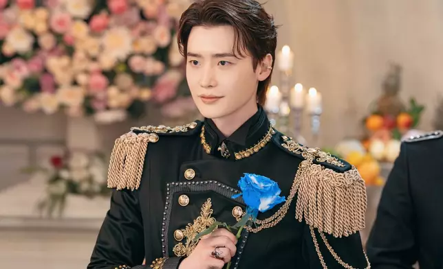 李鍾碩《再婚皇后》。Disney+提供圖片