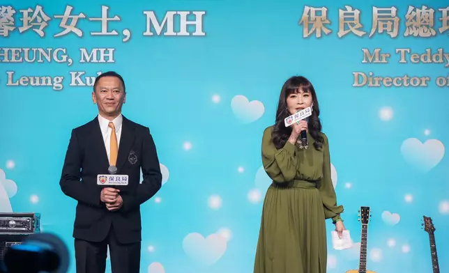 節目籌委會聯席主席暨保良局總理張馨玲女士, MH（右）及總理鍾偉棠先生（左）指是次晚宴的行政費用已由保良局董事會全數贊助，善款將全數用於各項關愛扶弱的工作。