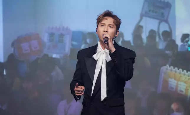 《中年好聲音》義工大使周吉佩先生、劉洋先生、李金凱先生及龍婷女士演繹經典歌曲及分享各人的生命故事，以歌聲傳遞愛與希望。