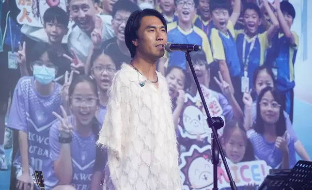 《中年好聲音》義工大使周吉佩先生、劉洋先生、李金凱先生及龍婷女士演繹經典歌曲及分享各人的生命故事，以歌聲傳遞愛與希望。