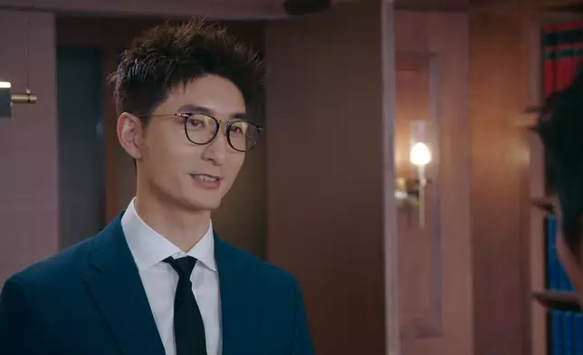 出場嗰吓又夠晒一表人才。