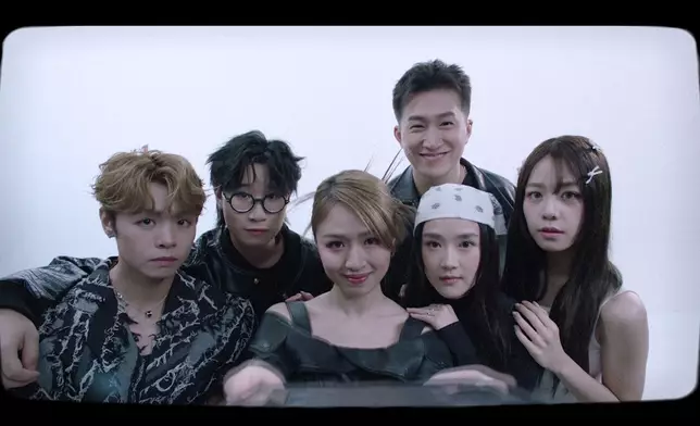 主持班底有冼靖峰Archie、林智樂Felix，莊子璇Hilary、潘靜文Sherman之外李尹嫣（Victoria）、曾展望GM，以及布子殷（布子）加入。