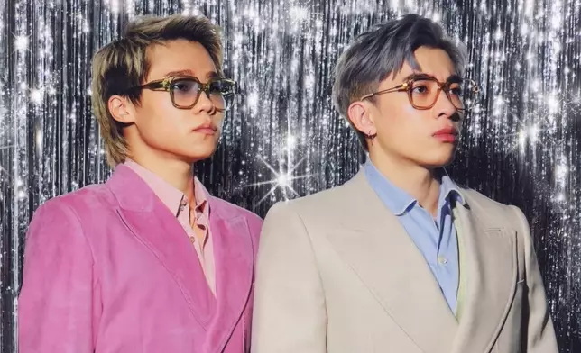 好友Gareth T.湯令山及Jackson Wang王嘉爾分別於24及25日擔任嘉賓。