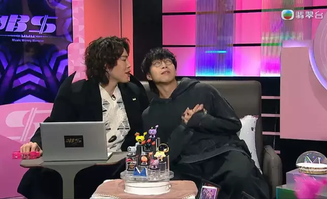 Chatroom氣氛都好好。