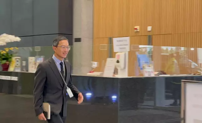 林哲玄。巴士的報記者攝</dd>