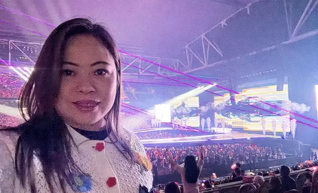 文體旅局局長羅淑佩在尾場親臨現場觀賞。羅淑佩FB圖片。