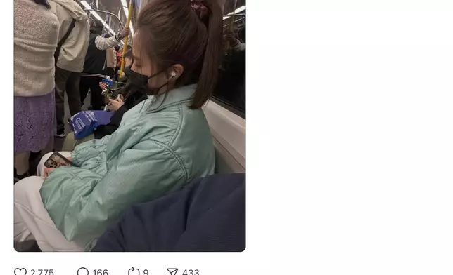 梁敏巧親自留言解釋，指在地鐵上睡著，全因工作行程太緊密。