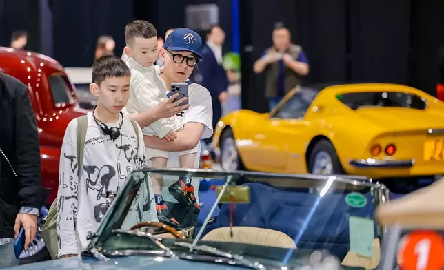 一系列經典名車的展示將為購物與生活村增添傳承與工藝氣息。