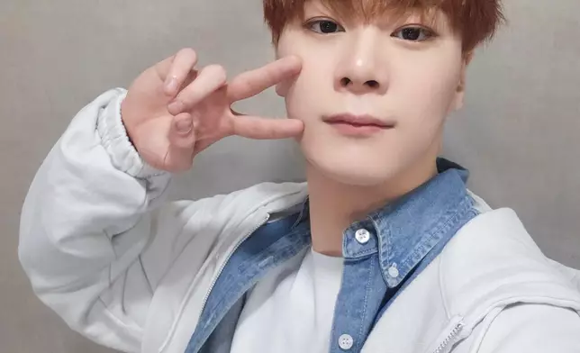 1月26日是已故男團ASTRO成員文彬的生忌。ASTRO官方Twitter圖片