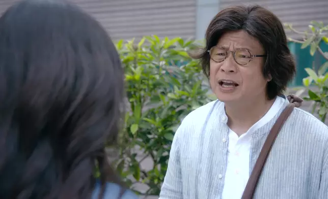 鄭子誠呢個假髮造型夠晒Impressive。