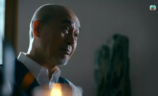 呢個挑機眼神，一絕。