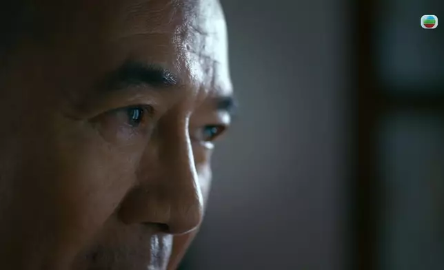 眼神交峰兩位都交足戲。