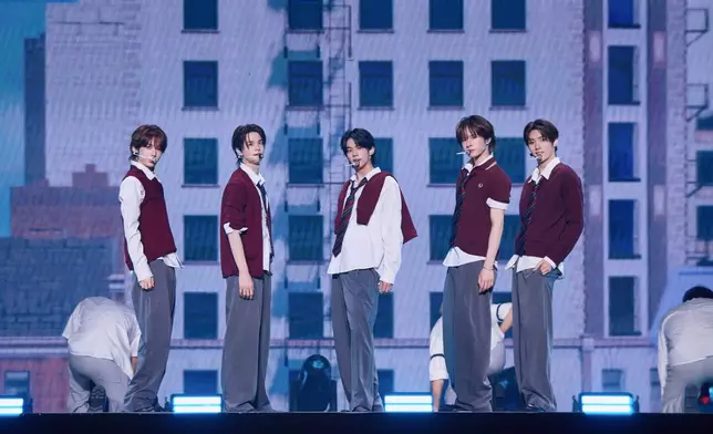 成員們帶來勁歌熱舞。iMe提供圖片