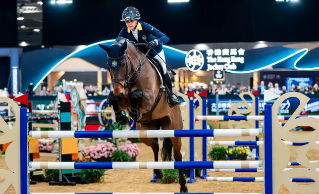 馬會馬術隊成員賴楨敏，代表中國香港參加部分於盛典期間舉行的馬術賽事。