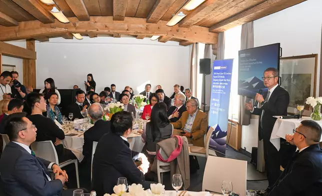 陳茂波在「2026達沃斯‧財新CEO午餐會」發表主題演講。陳茂波FB