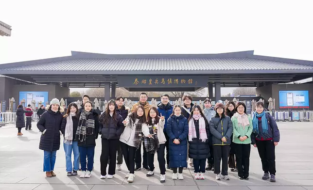 研學團親臨被譽為「世界第八大奇跡」的秦始皇兵馬俑博物館參觀。教大圖片