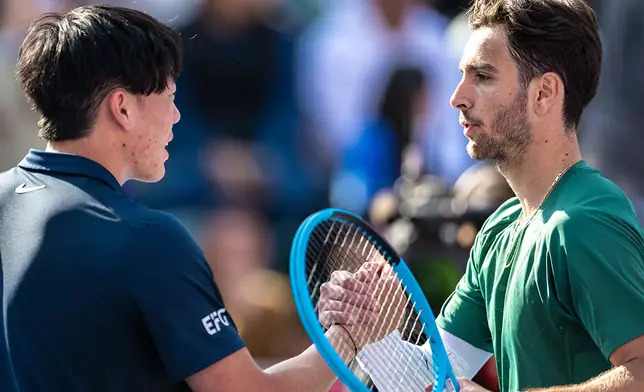 黃澤林在八強賽中以4-6、4-6不敵頭號種子姆錫迪(Lorenzo Musetti)