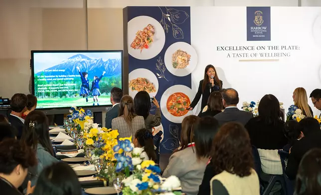 AISL 集團董事邱詠怡女士在試食活動上分享計劃背後理念。