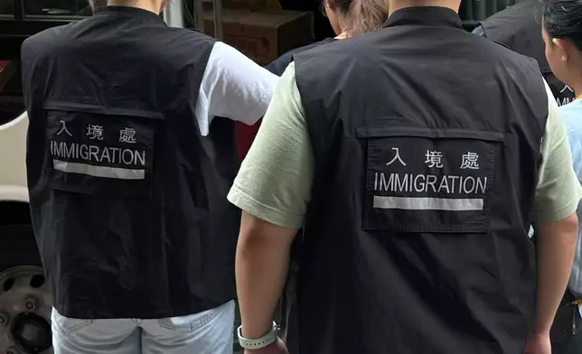 紀律部隊是目前需求穩定且起薪較高的選擇。政府新聞處資料圖片