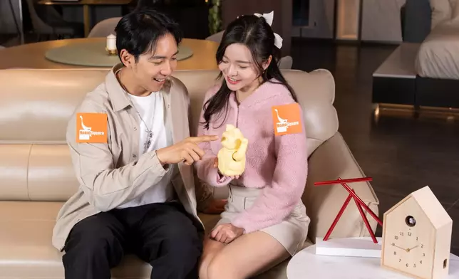 招財貓、流水擺設等可郁動的物品宜放正北，利文昌