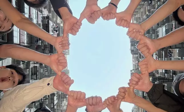 Sean和一班韓國跑友組隊來港參加馬拉松。Sean IG圖片