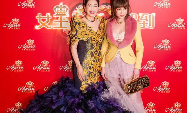 王玉環（左）及薛芷倫（右）