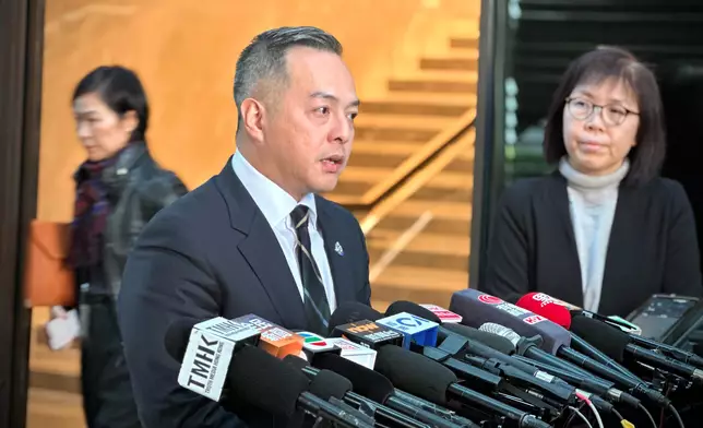 周一鳴會見傳媒。