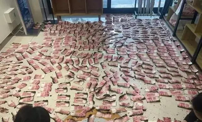 老夫婦退休金放屋企因家中起火被燒毀，銀行15日搶救兌回逾27萬人民幣。影片截圖