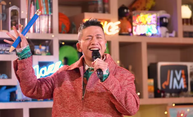 小肥《Make Yourself At Home》。