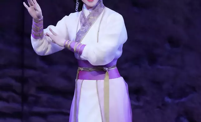 嶄新粵劇《新龍門客棧》載譽重演