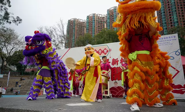 烏溪沙青年新村初三開放日YMCA 盛愛之家醒獅隊