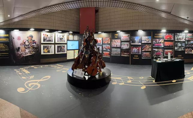 音樂兒童基金會於尖沙咀文化中心正舉行相片展至2月4日。