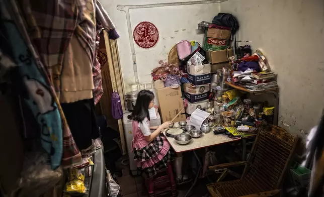 基層家庭的小朋友在劏房家內仍不放棄音樂，亦成為音樂兒童基金會的動力。