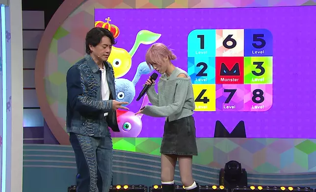 可以氹到森美同佢玩包剪揼，真係唔簡單。