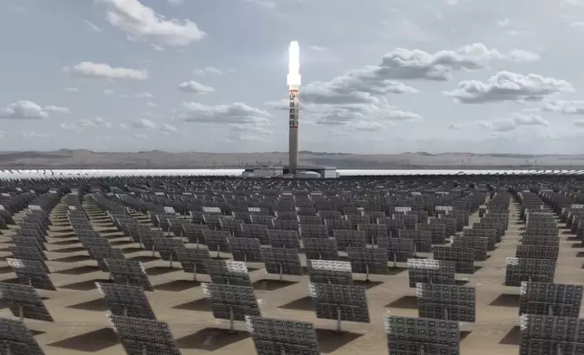 敦煌熔鹽塔式光熱發電站似外星基地。