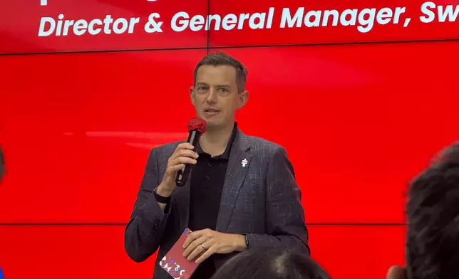 香港太古可口可樂董事及總經理高逸才。巴士的報記者攝