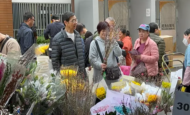 巴士的報記者攝