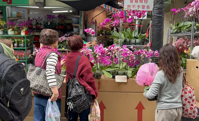 巴士的報記者攝