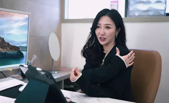 何依婷透過螢幕都感受到那份痛。