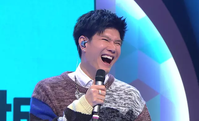 張與辰一抽到《狂野之城》，嚇咗一大跳。