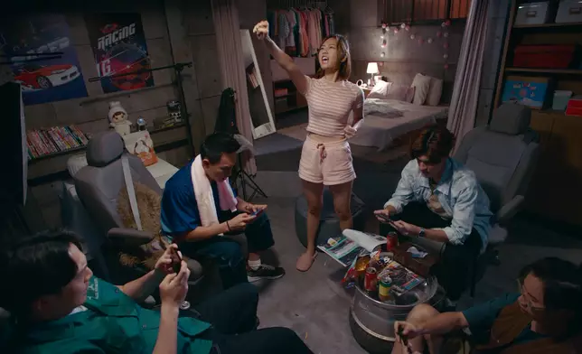 無論幾咁挫敗，游游依然相信愛情勇往直前，係好嘢嘅。