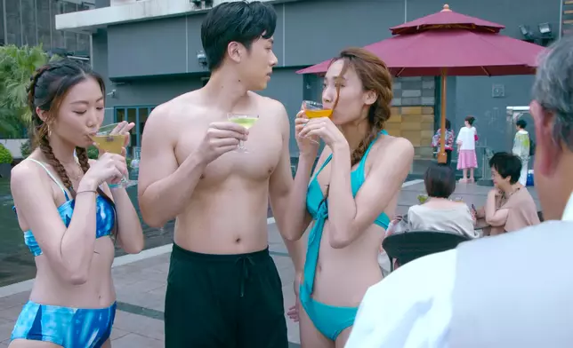 吳天佑胸肌同燦爛笑容都好搶。