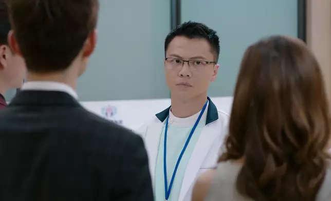 皆因記超長對白同極難專業名詞有一手！