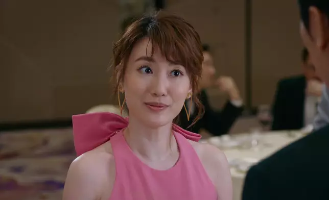 陳曉華竟然係蔣家旻同父異母嘅妹妹。