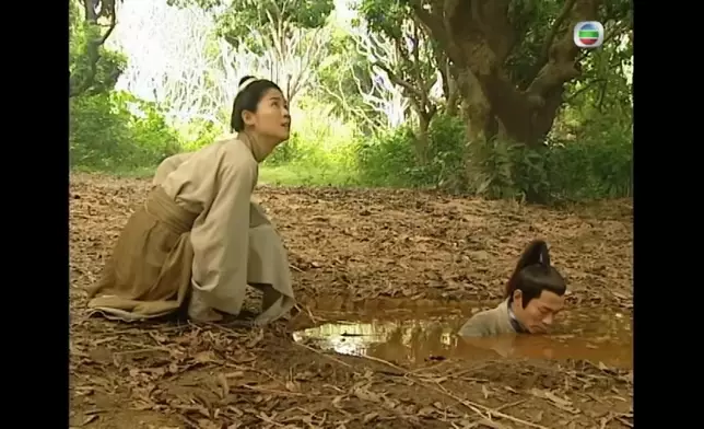 為學左手劍法，連晉不惜浸糞池。