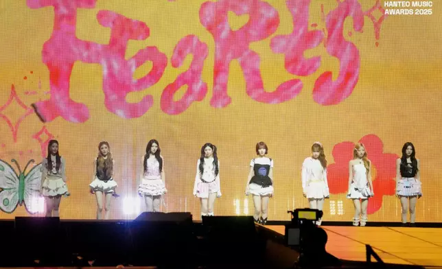 女團Hearts2Hearts獲新人獎。HMA官方圖片