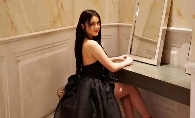 Chantel正於美國紐約大學讀書。