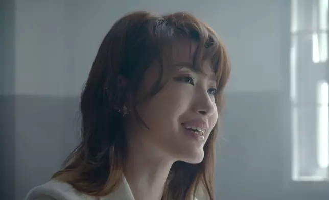 蔣家旻奸笑說「多謝你呀爹哋」。